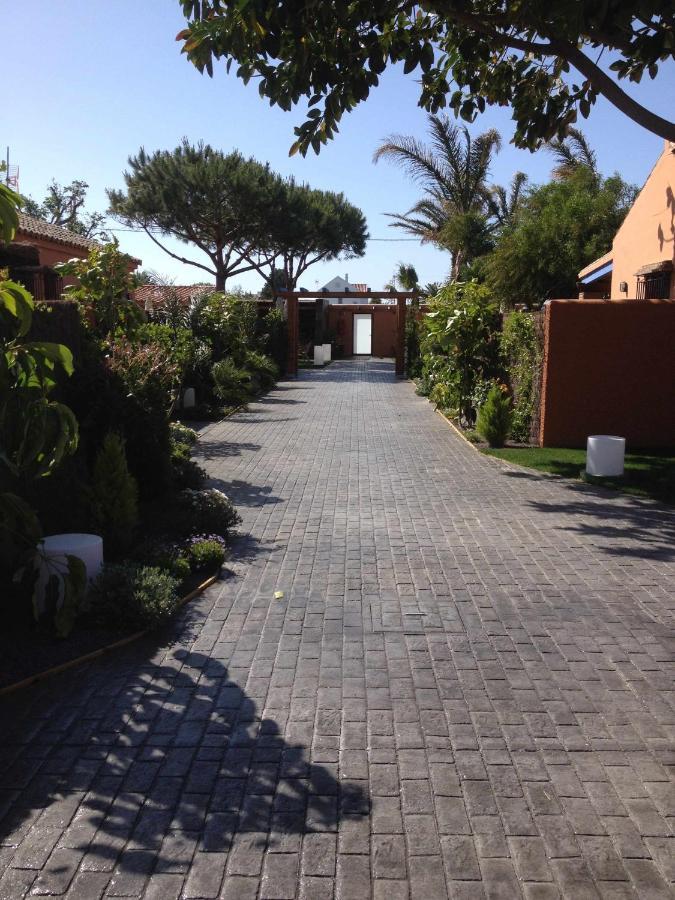 Casa Bungalows Con Jardin Privado Y Piscina Compa Cadiz Exterior photo